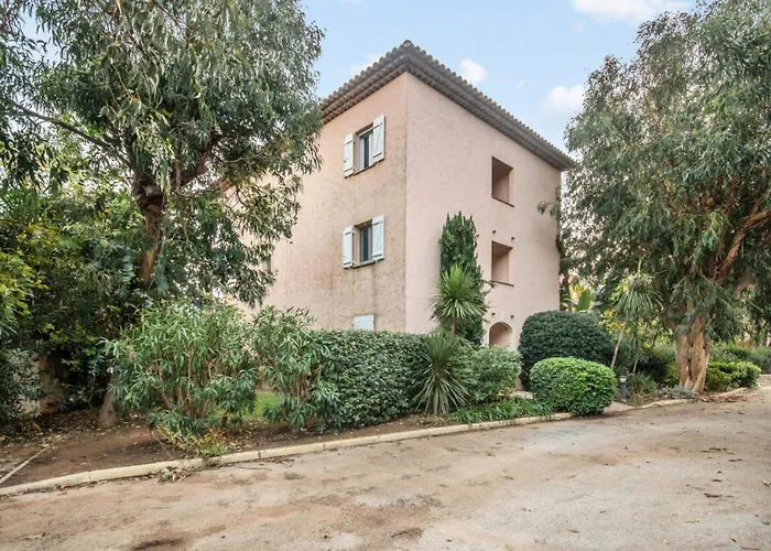 La Pinede - Maeva - 2 Pieces 5 Personnes - Confort Mae-1032 Lejlighed Hyères